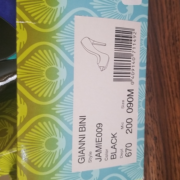 Gianni Bini Jamie009 Colorblock Platform Stiletto - Picture 6 of 9